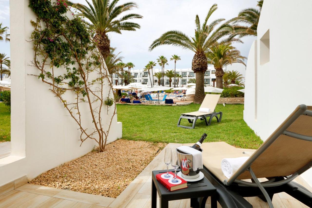 Grand Palladium White Island Resort & Spa Playa d'en Bossa Exterior foto