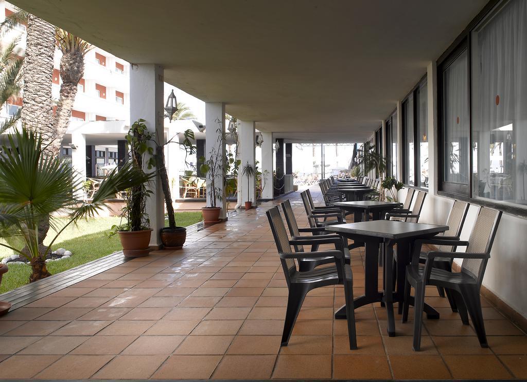Grand Palladium White Island Resort & Spa Playa d'en Bossa Exterior foto